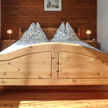 Klein St Paul شقة